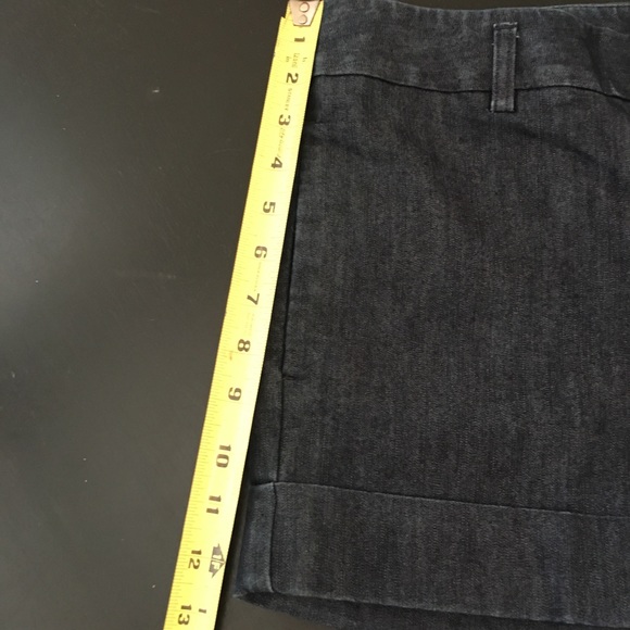 Express Dress Jean Shorts - Picture 3 of 5